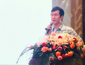 陕西两家知名广告公司董事长 在2016（烟台）中国户外广告论坛作专题报告