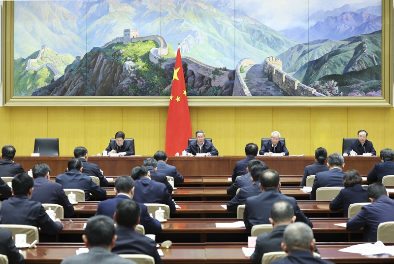 李强在全国安全生产电视电话会议上强调：深入贯彻落实习近平总书记重要指示精神 压紧压实责任 认真排查隐患 狠抓工作落实 坚决遏制各类安全事故